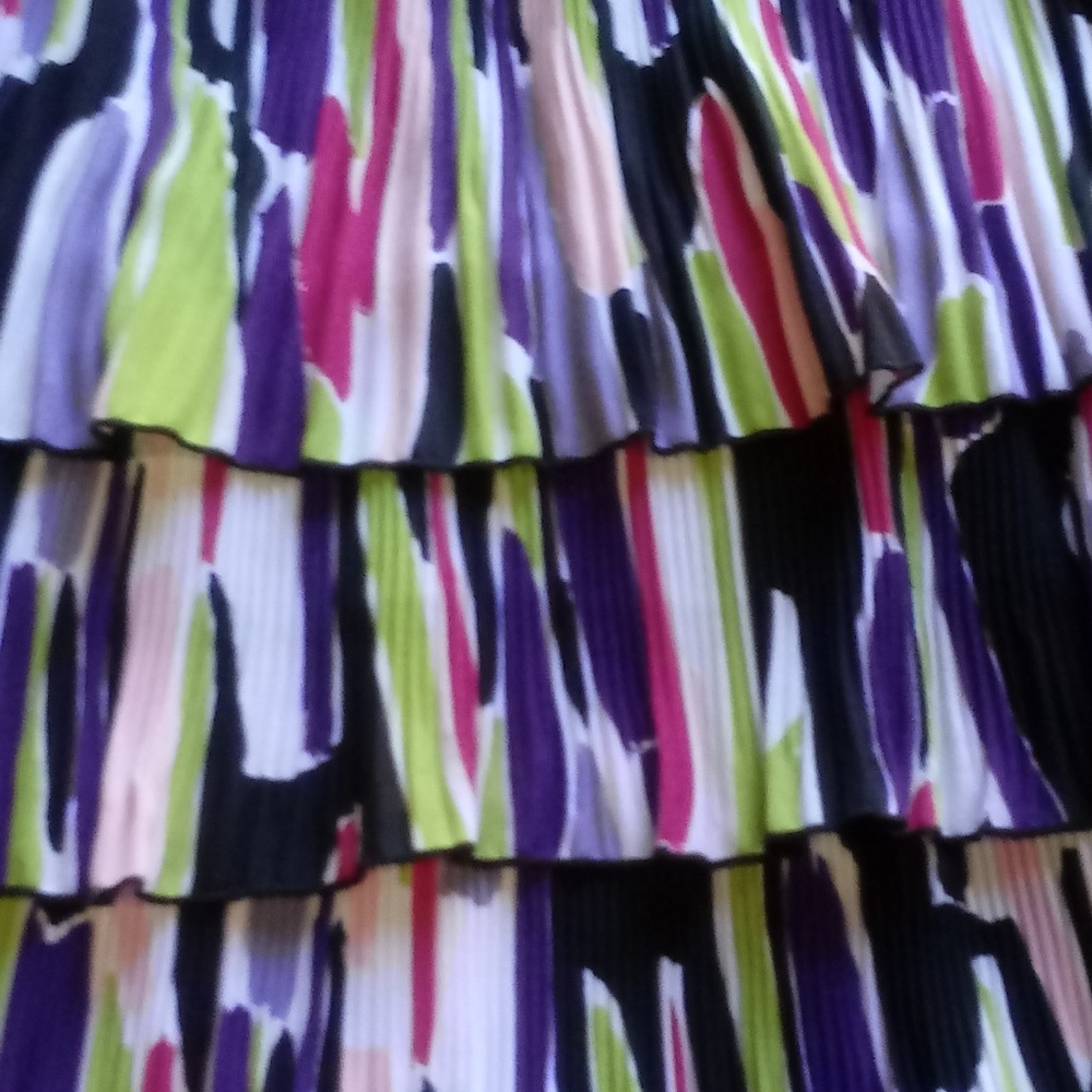 Pleated 3 tiers accordian pleated skirt